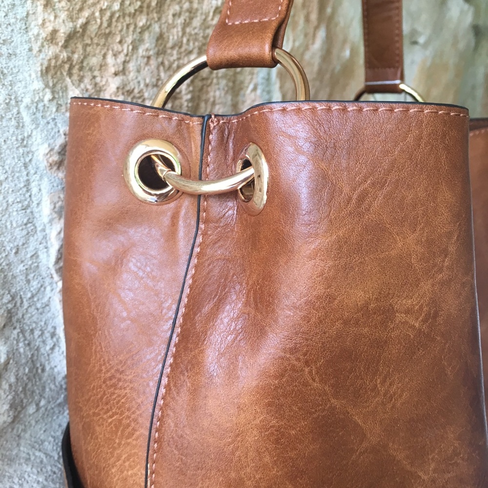 New! Anthropologie 2 in 1 vegan bucket bag - Picture 4 of 8